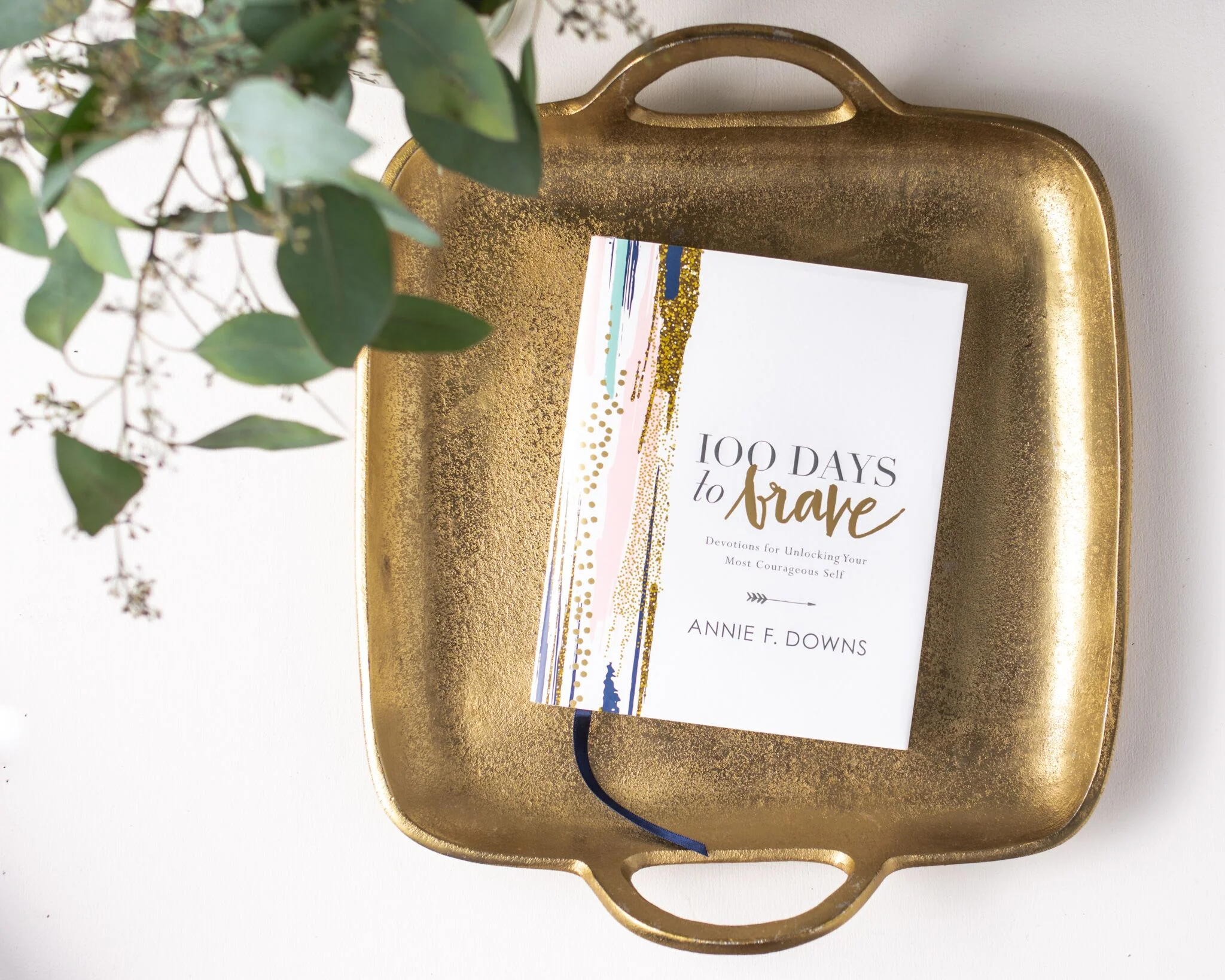 100 Days to Brave: Devotions for Unlocking Your Most Courageous Self - Image 5