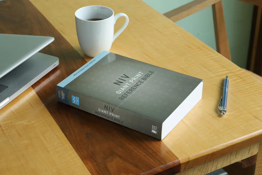 NIV, Reference Bible, Giant Print, Red Letter Edition, Comfort Print - Image 24