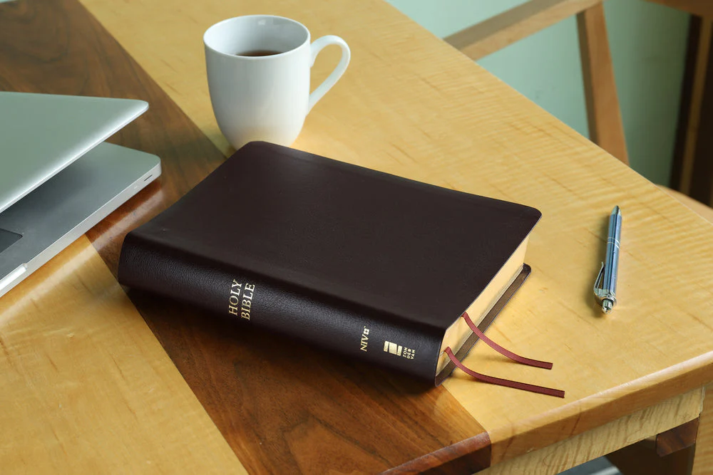NIV, Reference Bible, Giant Print, Red Letter Edition, Comfort Print - Image 87