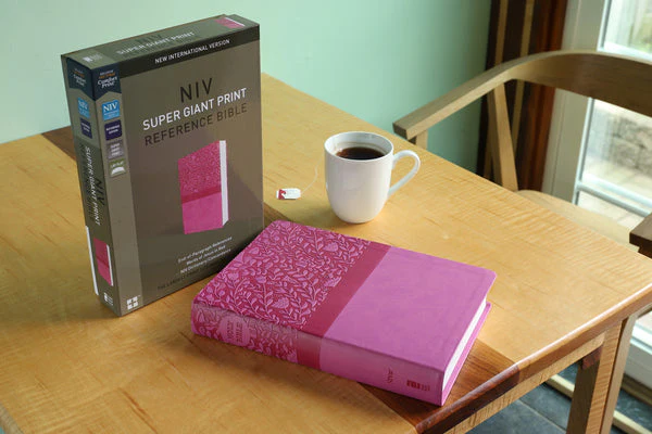 NIV, Super Giant Print Reference Bible, Red Letter Edition, Comfort Print - Image 53