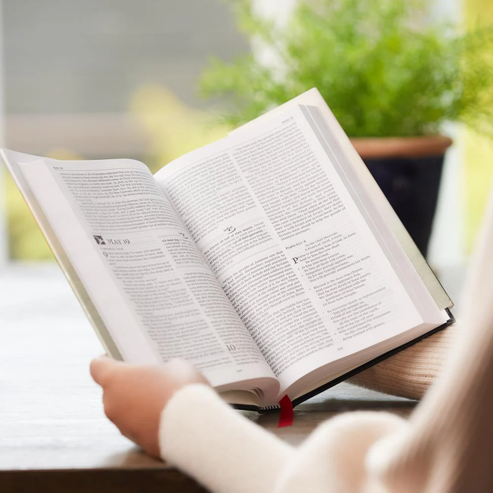 NKJV, The MacArthur Daily Bible, 2nd Edition, Comfort Print: A Journey Through God's Word in One Year - Image 13